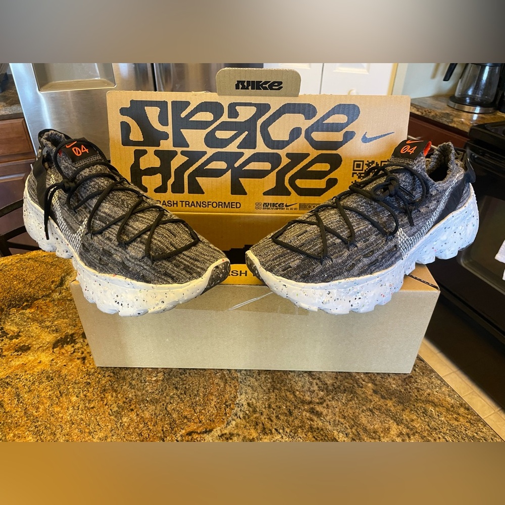 Mens Nike Space Hippie 04 Iron Grey Shoes Size 10